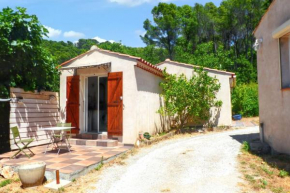 Studio charmant avec piscine partagée à Draguignan, 42 m²